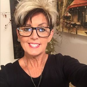 Meet your Posher, Kim